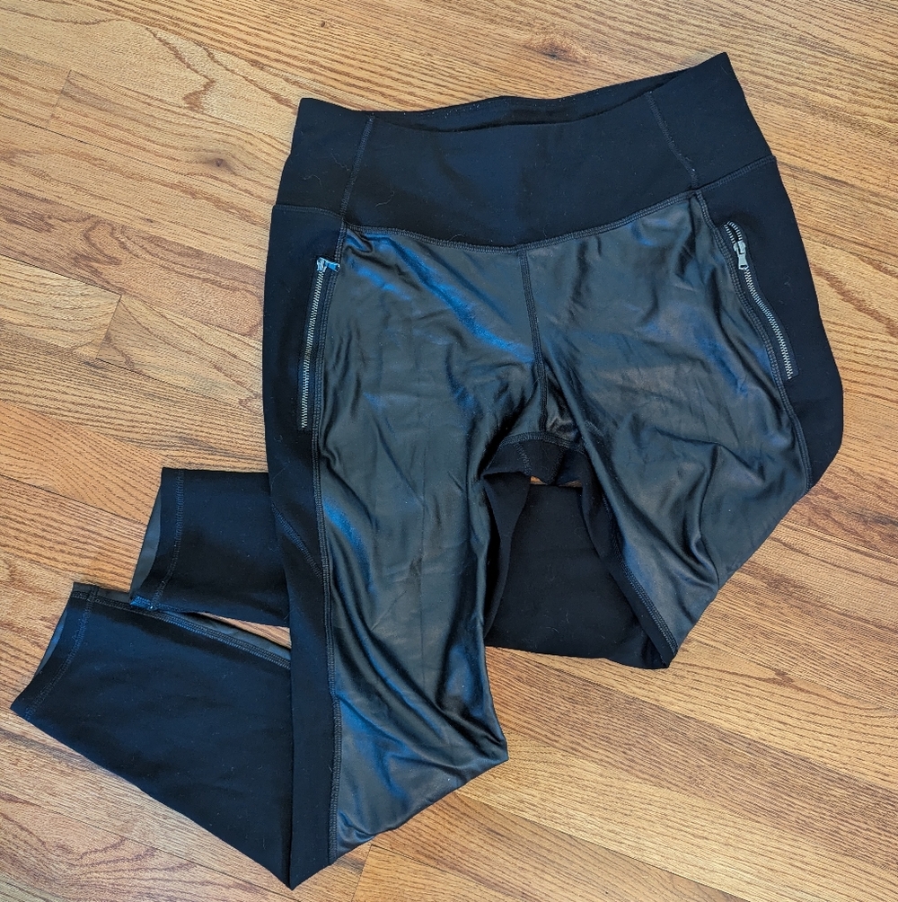 Black Faux Leather Leggings with Zipper Pockets